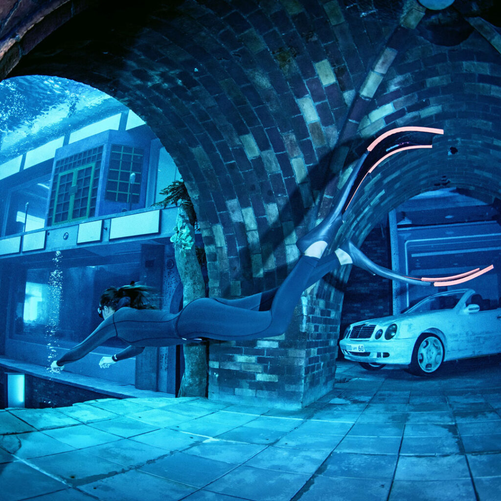 CoteNovoSeg seguro de vida, celular e viagem apresenta para curtir o roteiro de Dubai com foto de Deep Dive Dubai