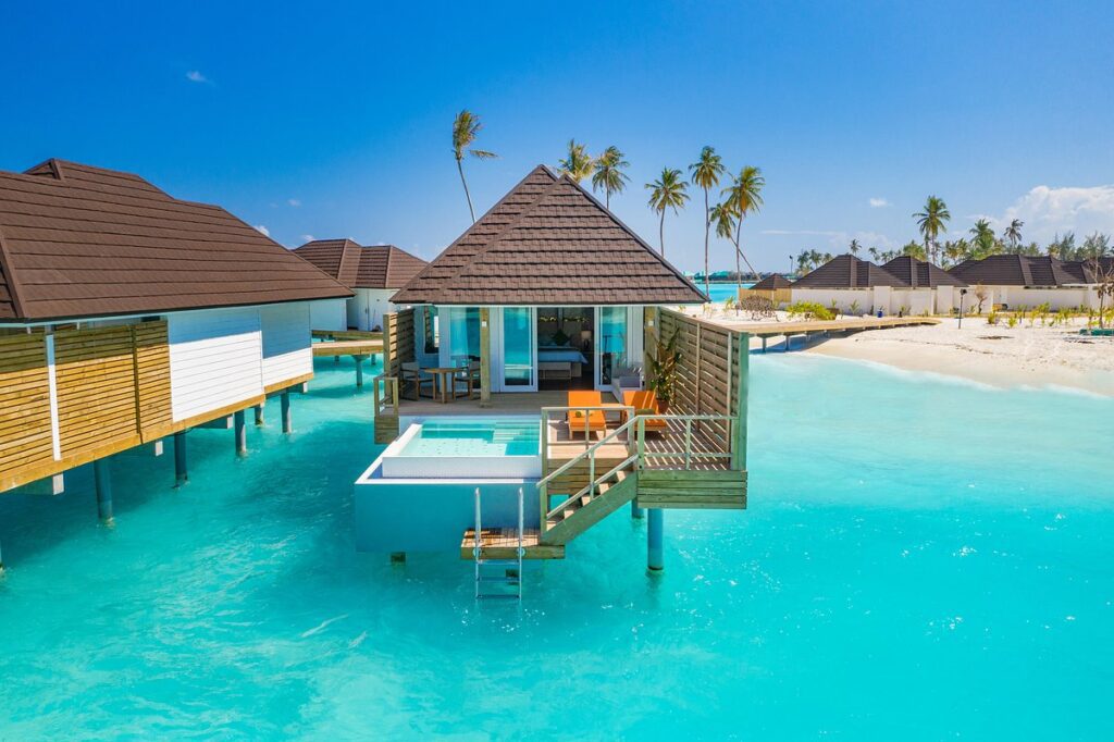 CoteNovoSeg apresenta roteiro Maldivas foto de 2 grand-water-villas-with
